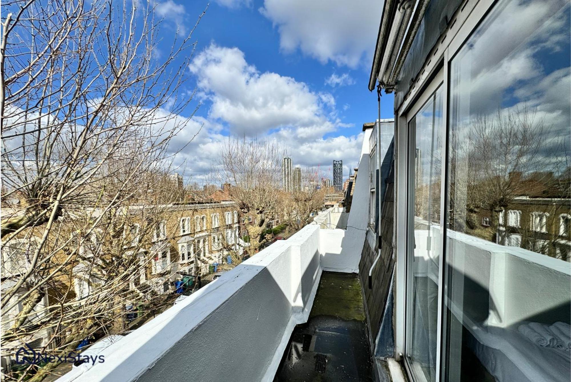 10 Mins Walk To The Oval, The Kennington Retreat Apartment London Exterior photo