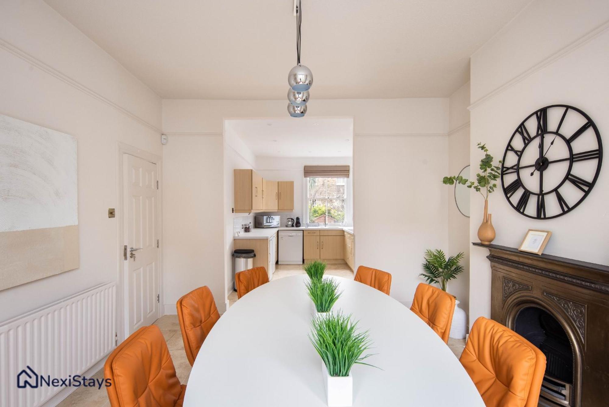 10 Mins Walk To The Oval, The Kennington Retreat Apartment London Exterior photo