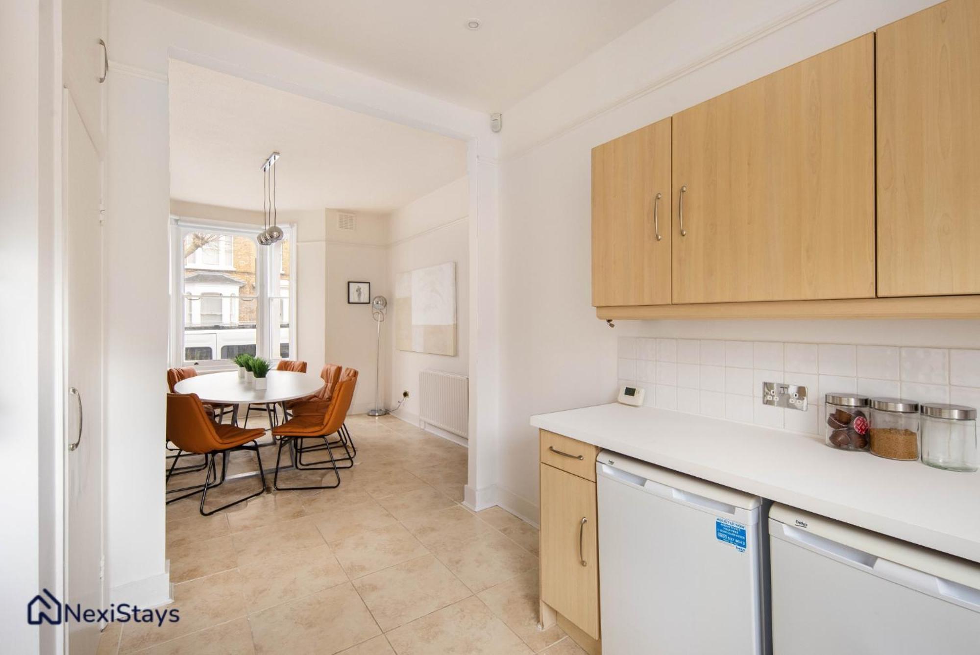 10 Mins Walk To The Oval, The Kennington Retreat Apartment London Exterior photo